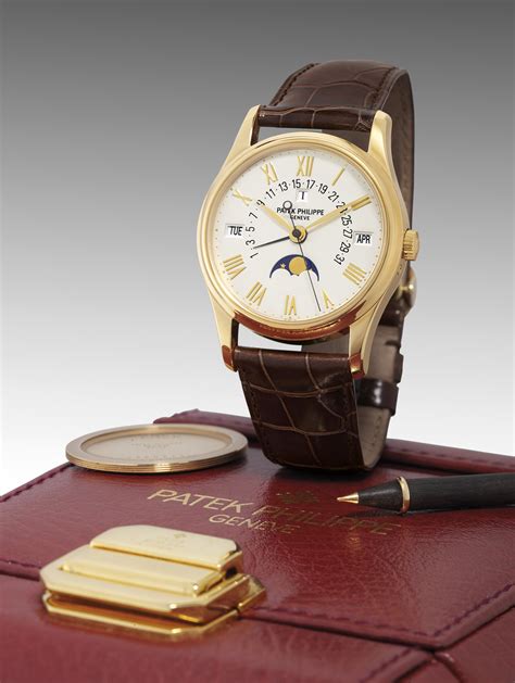 patek philippe roman numerals.